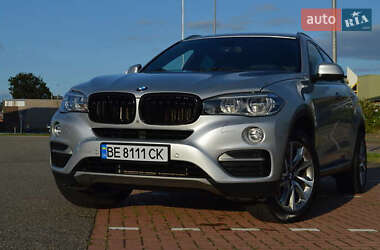 Позашляховик / Кросовер BMW X6 2015 в 