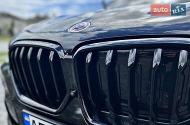 Позашляховик / Кросовер BMW X6 2022 в 
