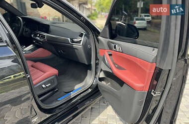 Позашляховик / Кросовер BMW X6 2022 в 