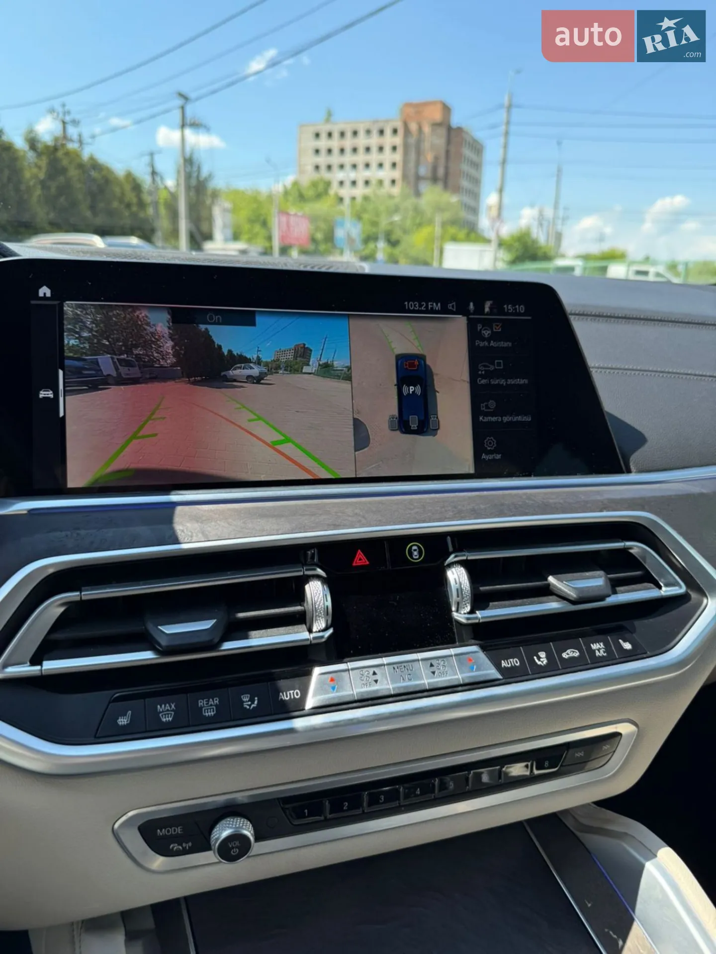 2021 BMW X6 - мініатюра 2