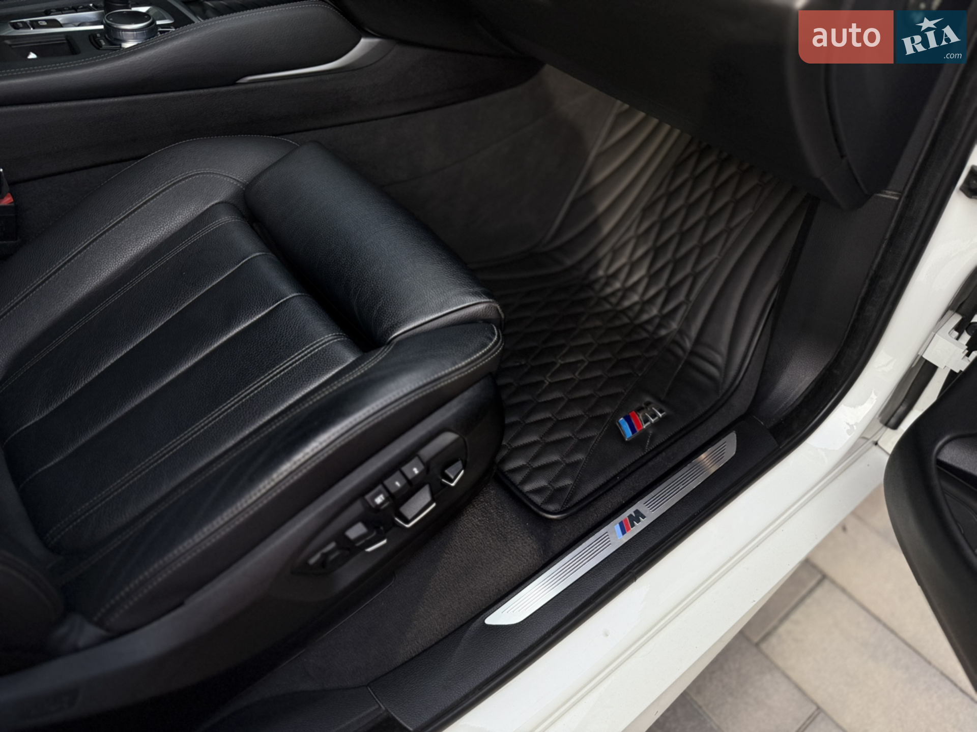 2017 BMW X6 - мініатюра 24