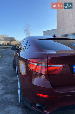 Позашляховик / Кросовер BMW X6 2010 в 