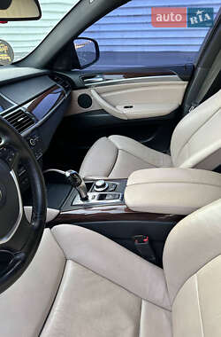 Внедорожник / Кроссовер BMW X6 2008 в 