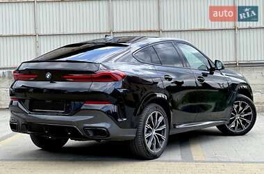 Внедорожник / Кроссовер BMW X6 2021 в 