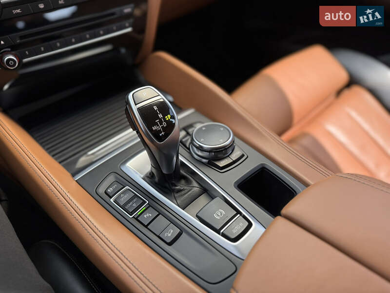 Позашляховик / Кросовер BMW X6 2015 в Одесі