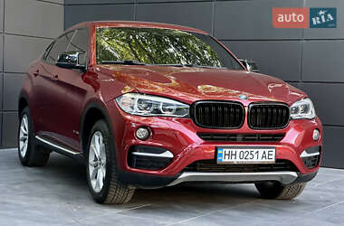 Внедорожник / Кроссовер BMW X6 2016 в 