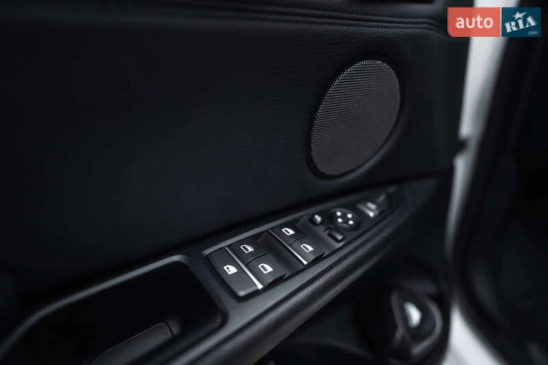 Внедорожник / Кроссовер BMW X6 2016 в Полтаве фото 24 Внедорожник / Кроссовер BMW X6 2016 в Полтаве