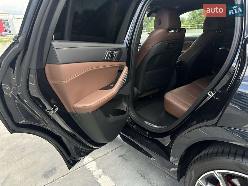 Внедорожник / Кроссовер BMW X6 2022 в Киеве