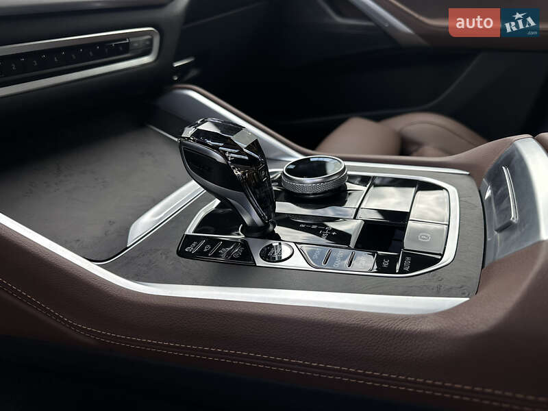 Внедорожник / Кроссовер BMW X6 2022 в Киеве