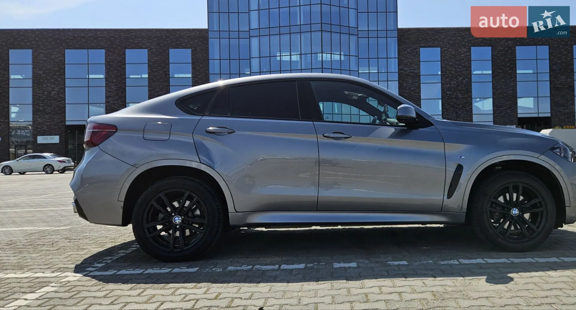 2015 BMW X6 - мініатюра 2