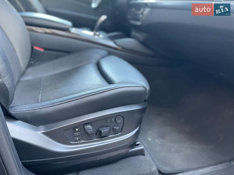 Внедорожник / Кроссовер BMW X6 2012 в Ивано-Франковске фото 17 Внедорожник / Кроссовер BMW X6 2012 в Ивано-Франковске