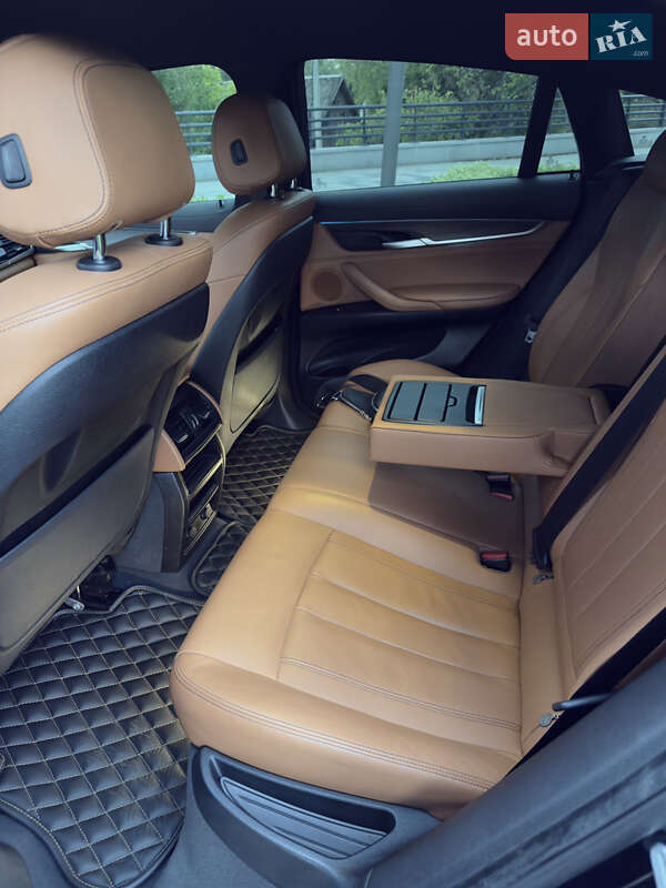Позашляховик / Кросовер BMW X6 2017 в Дніпрі