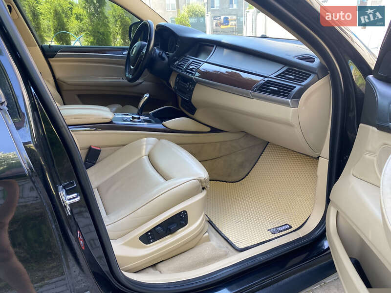 Внедорожник / Кроссовер BMW X6 2008 в Дунаевцах