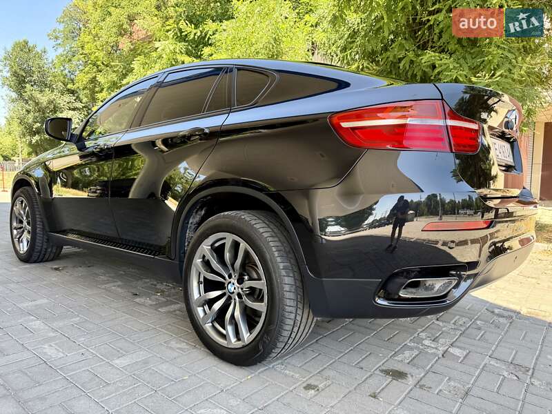 Внедорожник / Кроссовер BMW X6 2012 в Днепре