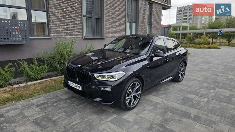 Позашляховик / Кросовер BMW X6 2020 в 