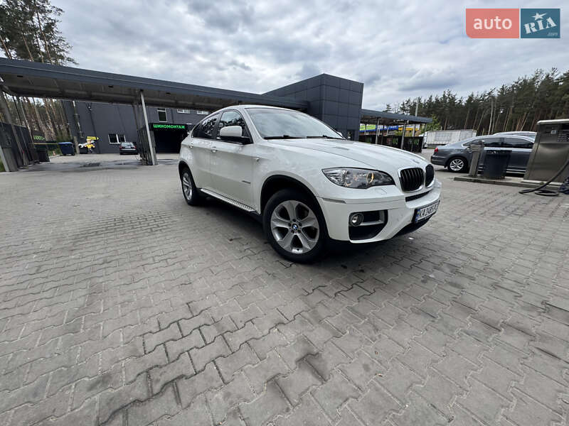 Внедорожник / Кроссовер BMW X6 2012 в Буче