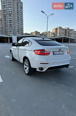 Внедорожник / Кроссовер BMW X6 2011 в 