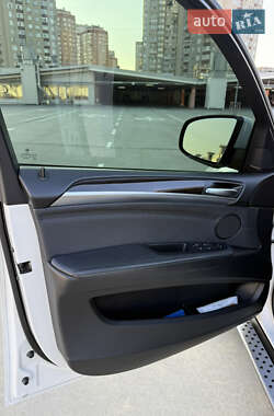 Внедорожник / Кроссовер BMW X6 2011 в 