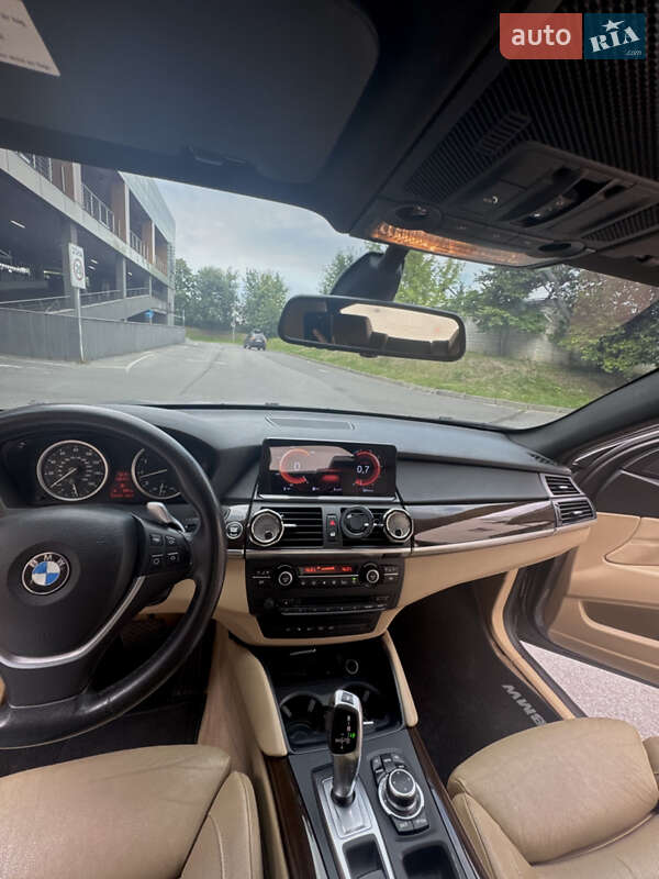 Позашляховик / Кросовер BMW X6 2011 в Львові фото 27 Позашляховик / Кросовер BMW X6 2011 в Львові