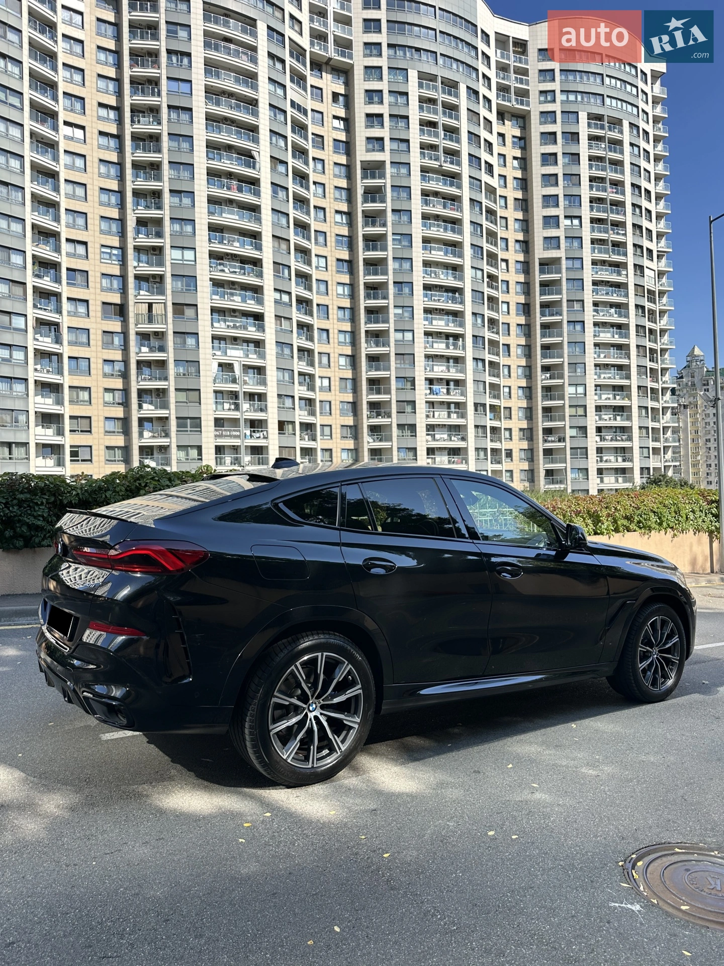 2022 BMW X6 - мініатюра 3