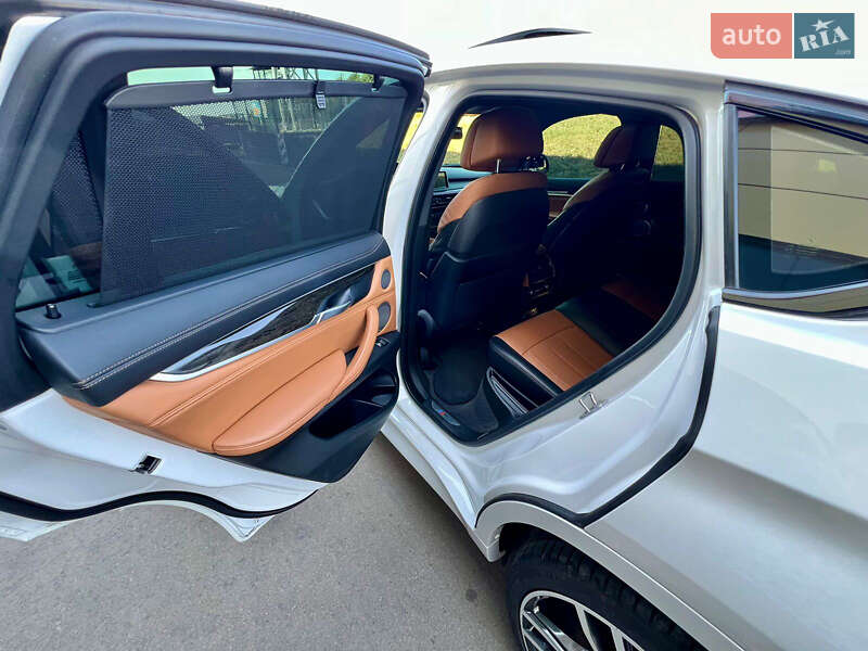 Внедорожник / Кроссовер BMW X6 2017 в Ровно фото 27 Внедорожник / Кроссовер BMW X6 2017 в Ровно
