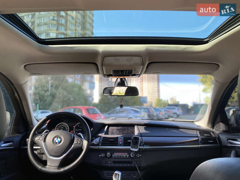 Позашляховик / Кросовер BMW X6 2012 в Києві