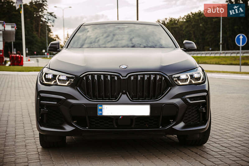 Внедорожник / Кроссовер BMW X6 2022 в Киеве