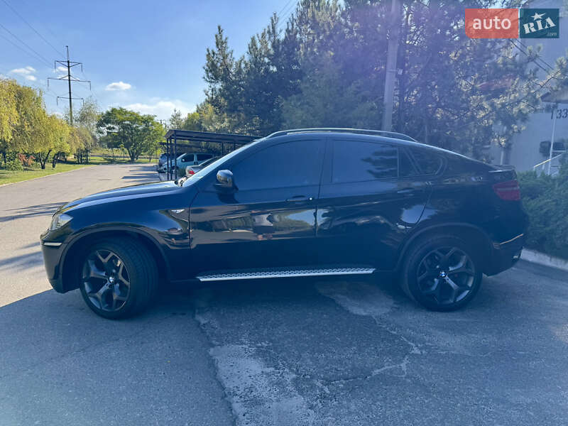 Позашляховик / Кросовер BMW X6 2012 в Кам'янському