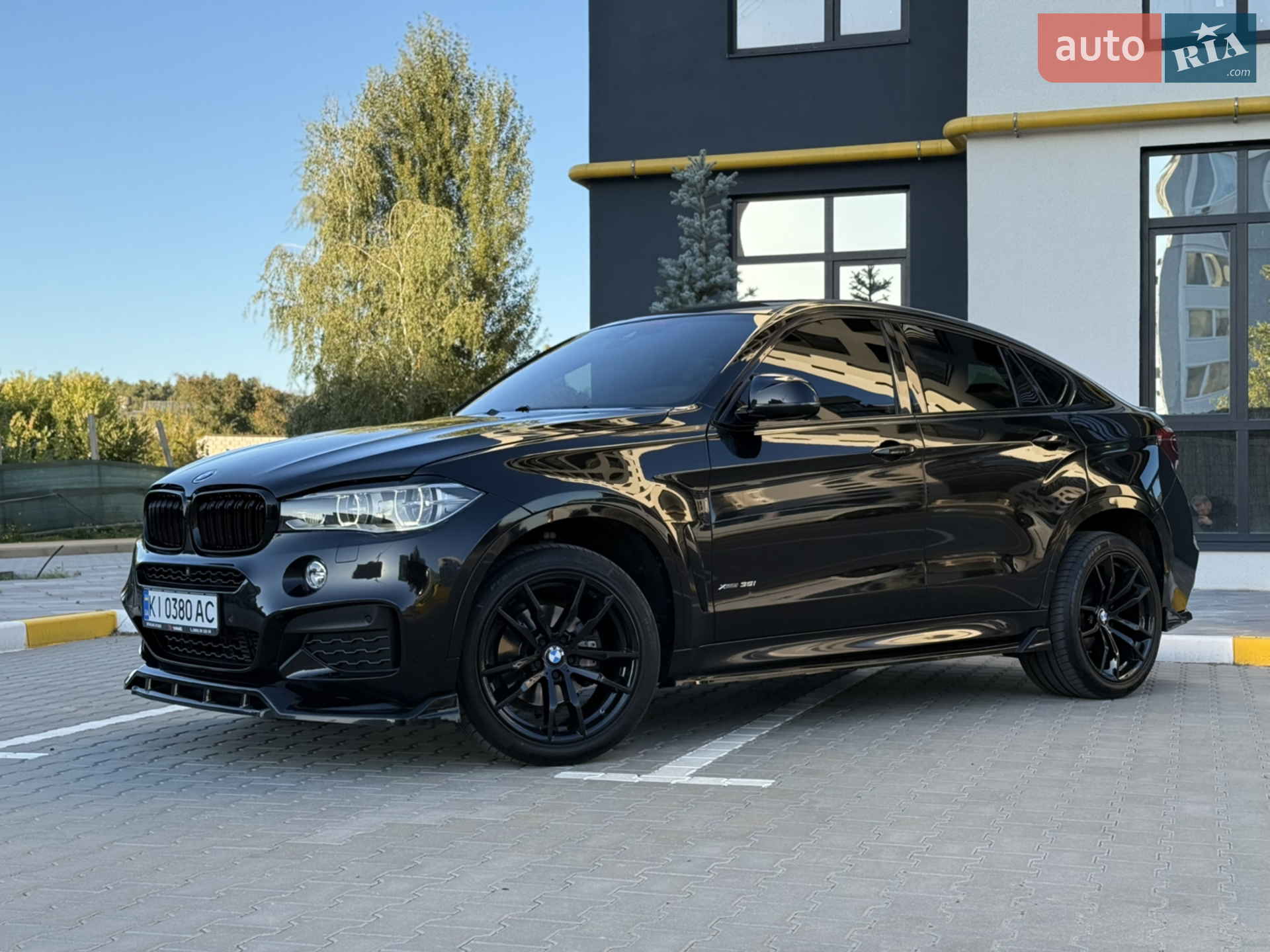 2015 BMW X6 - мініатюра 3
