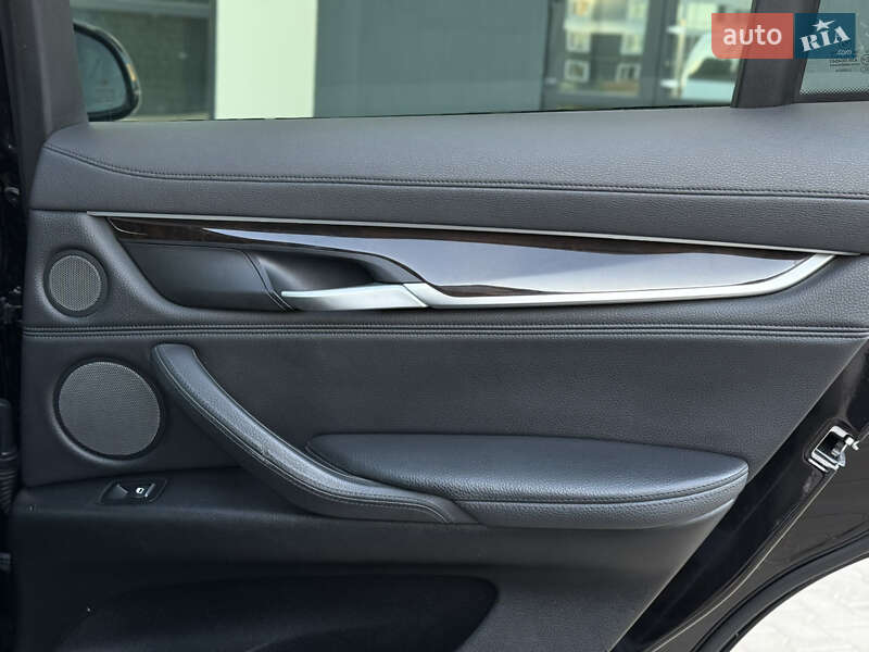 Внедорожник / Кроссовер BMW X6 2015 в Киеве
