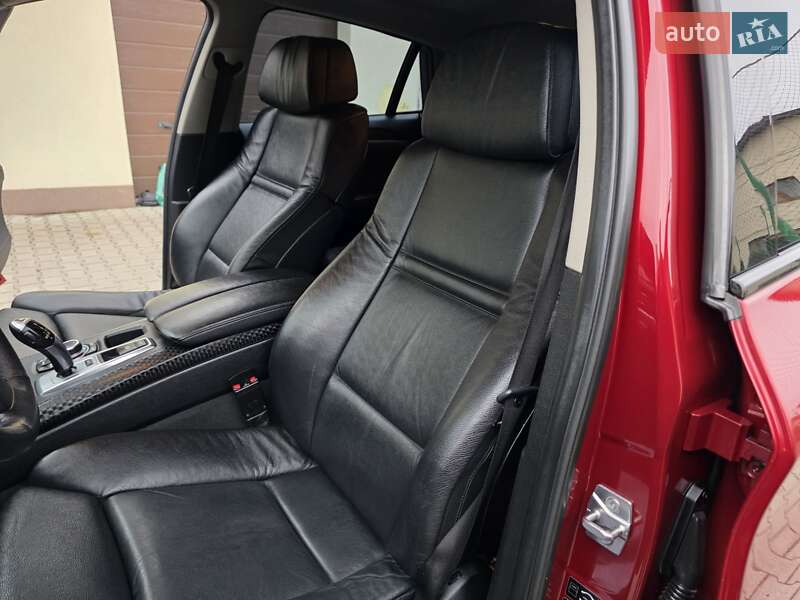 Внедорожник / Кроссовер BMW X6 2010 в Хмельницком