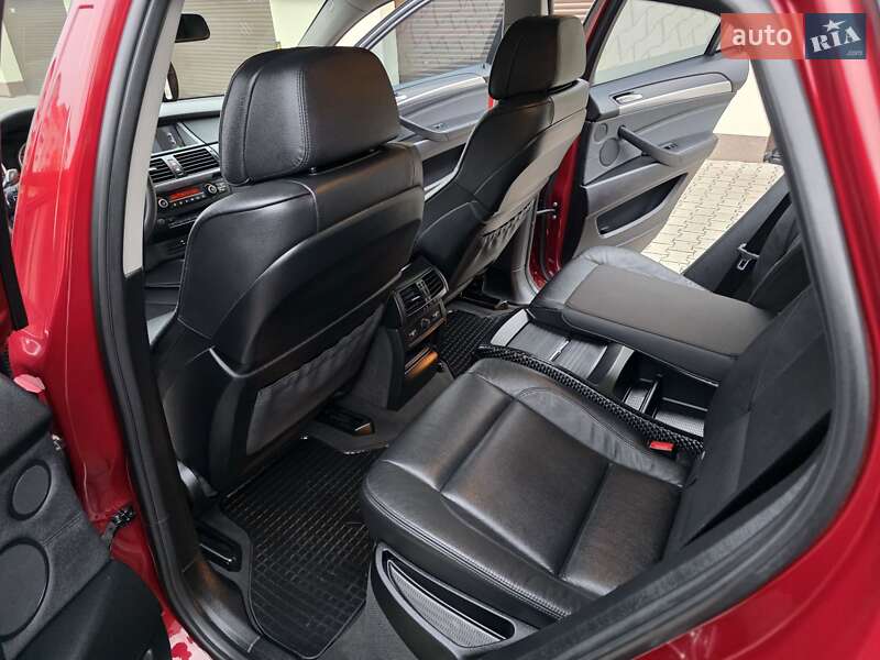 Внедорожник / Кроссовер BMW X6 2010 в Хмельницком