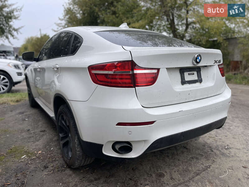 Позашляховик / Кросовер BMW X6 2012 в Луцьку