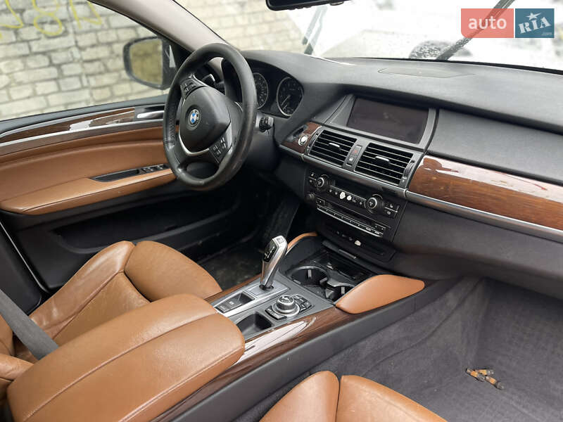 Позашляховик / Кросовер BMW X6 2012 в Луцьку