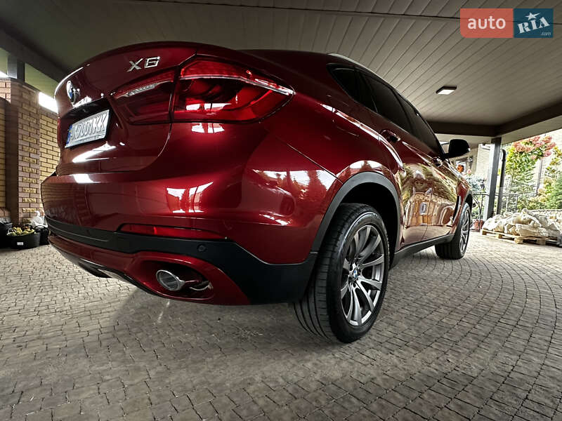Позашляховик / Кросовер BMW X6 2015 в Харкові