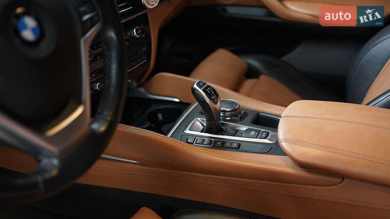 Позашляховик / Кросовер BMW X6 2015 в Харкові