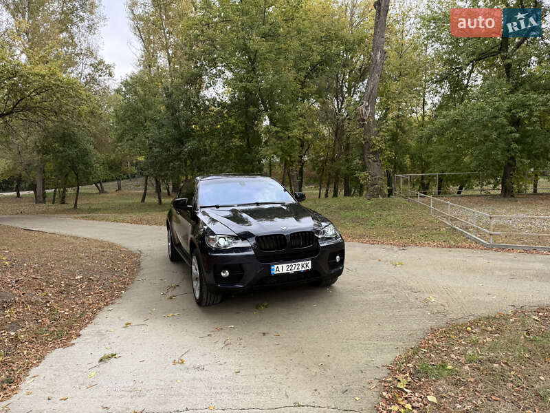 Позашляховик / Кросовер BMW X6 2011 в Києві