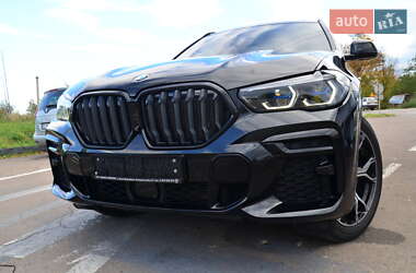Внедорожник / Кроссовер BMW X6 2022 в 
