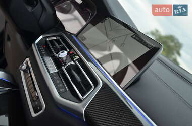 Внедорожник / Кроссовер BMW X6 2022 в 