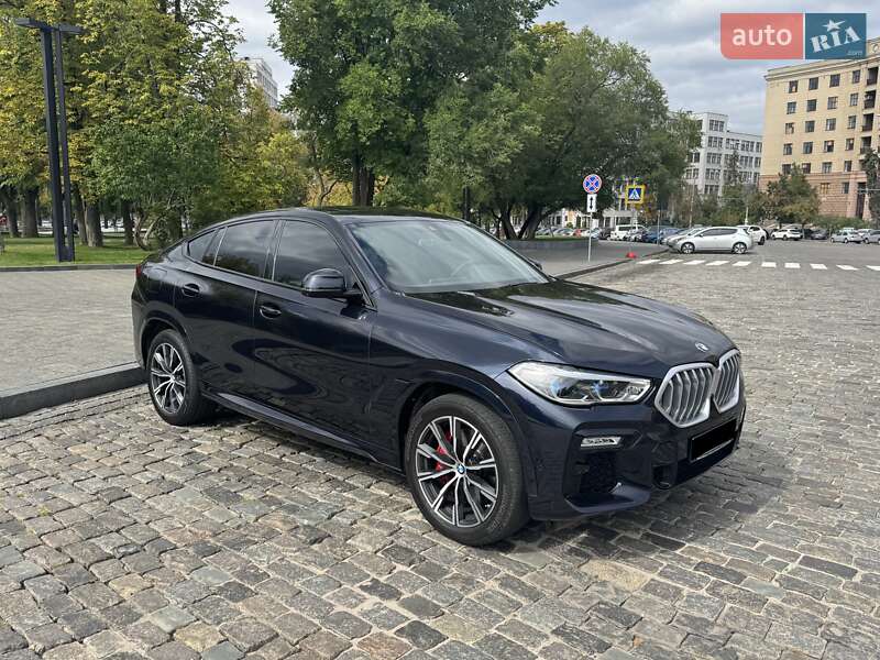 Внедорожник / Кроссовер BMW X6 2022 в Харькове