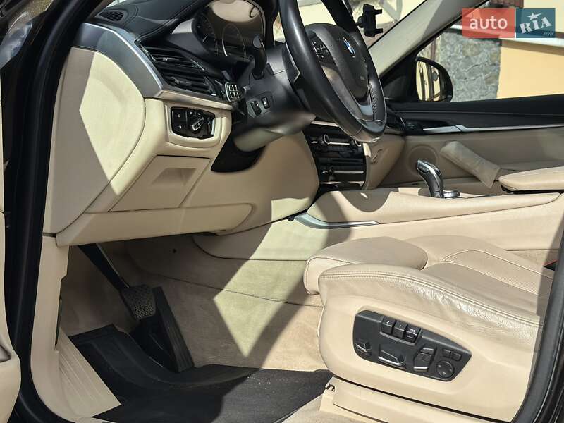 Позашляховик / Кросовер BMW X6 2015 в Хмельницькому фото 22 Позашляховик / Кросовер BMW X6 2015 в Хмельницькому