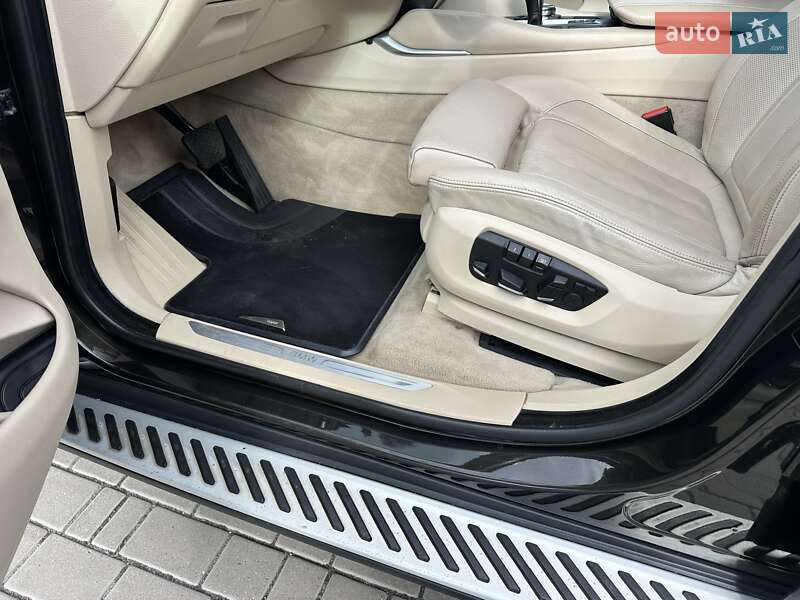 Позашляховик / Кросовер BMW X6 2015 в Хмельницькому фото 33 Позашляховик / Кросовер BMW X6 2015 в Хмельницькому