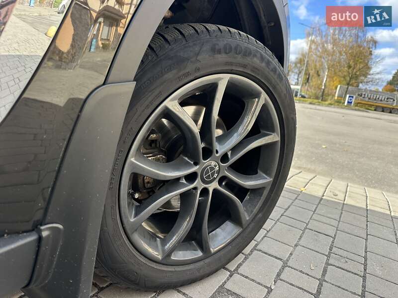 Позашляховик / Кросовер BMW X6 2015 в Хмельницькому фото 39 Позашляховик / Кросовер BMW X6 2015 в Хмельницькому