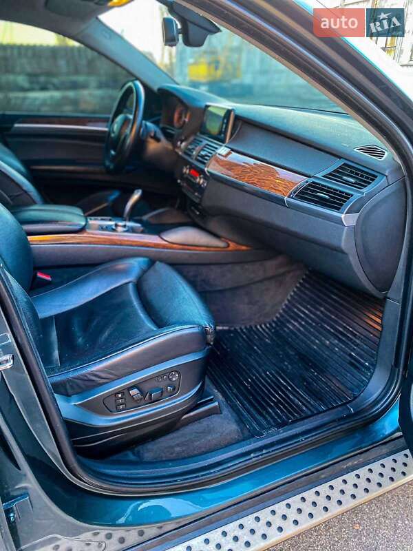 Позашляховик / Кросовер BMW X6 2008 в Кропивницькому