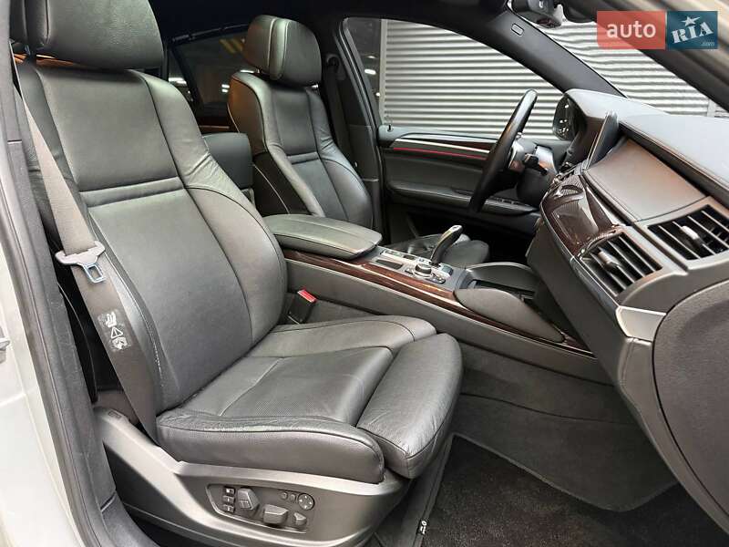 Внедорожник / Кроссовер BMW X6 2010 в Киеве