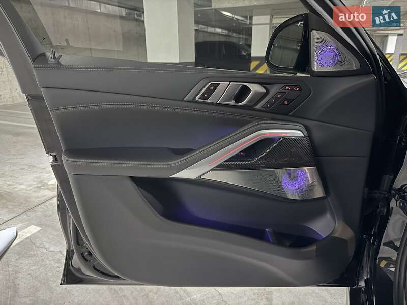 Внедорожник / Кроссовер BMW X6 2021 в Днепре