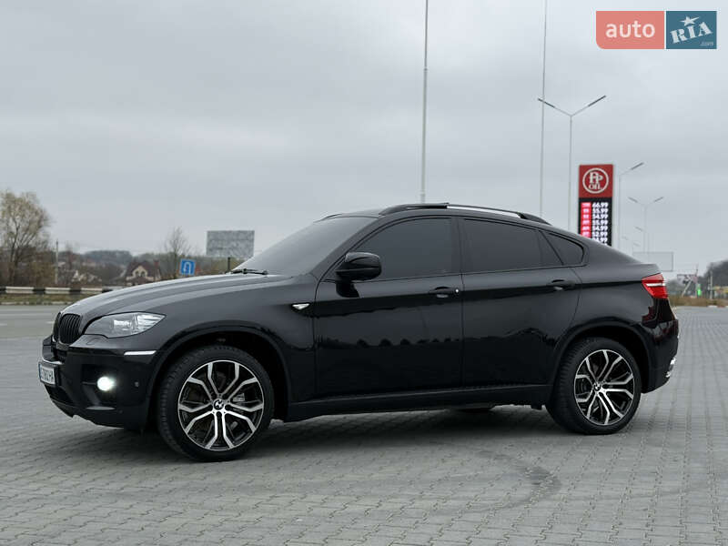 Внедорожник / Кроссовер BMW X6 2011 в Черновцах