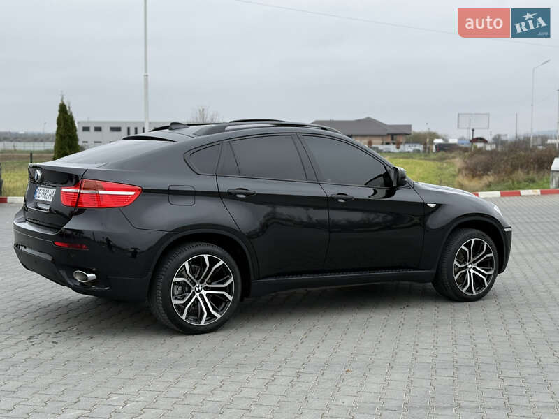 Внедорожник / Кроссовер BMW X6 2011 в Черновцах