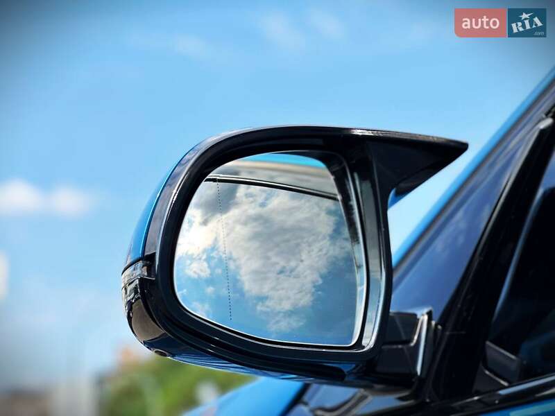 Внедорожник / Кроссовер BMW X6 2015 в Киеве