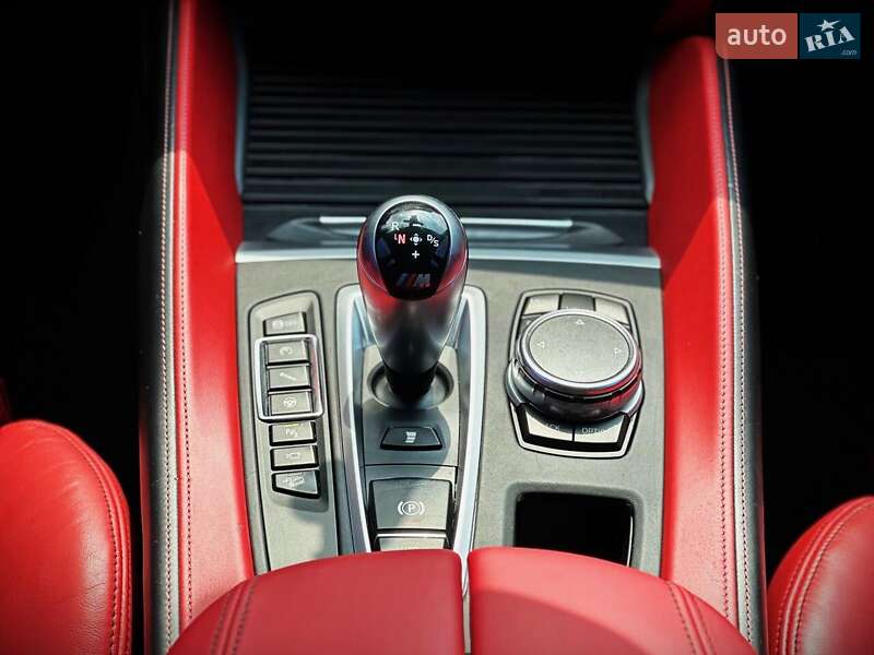 Внедорожник / Кроссовер BMW X6 2015 в Киеве